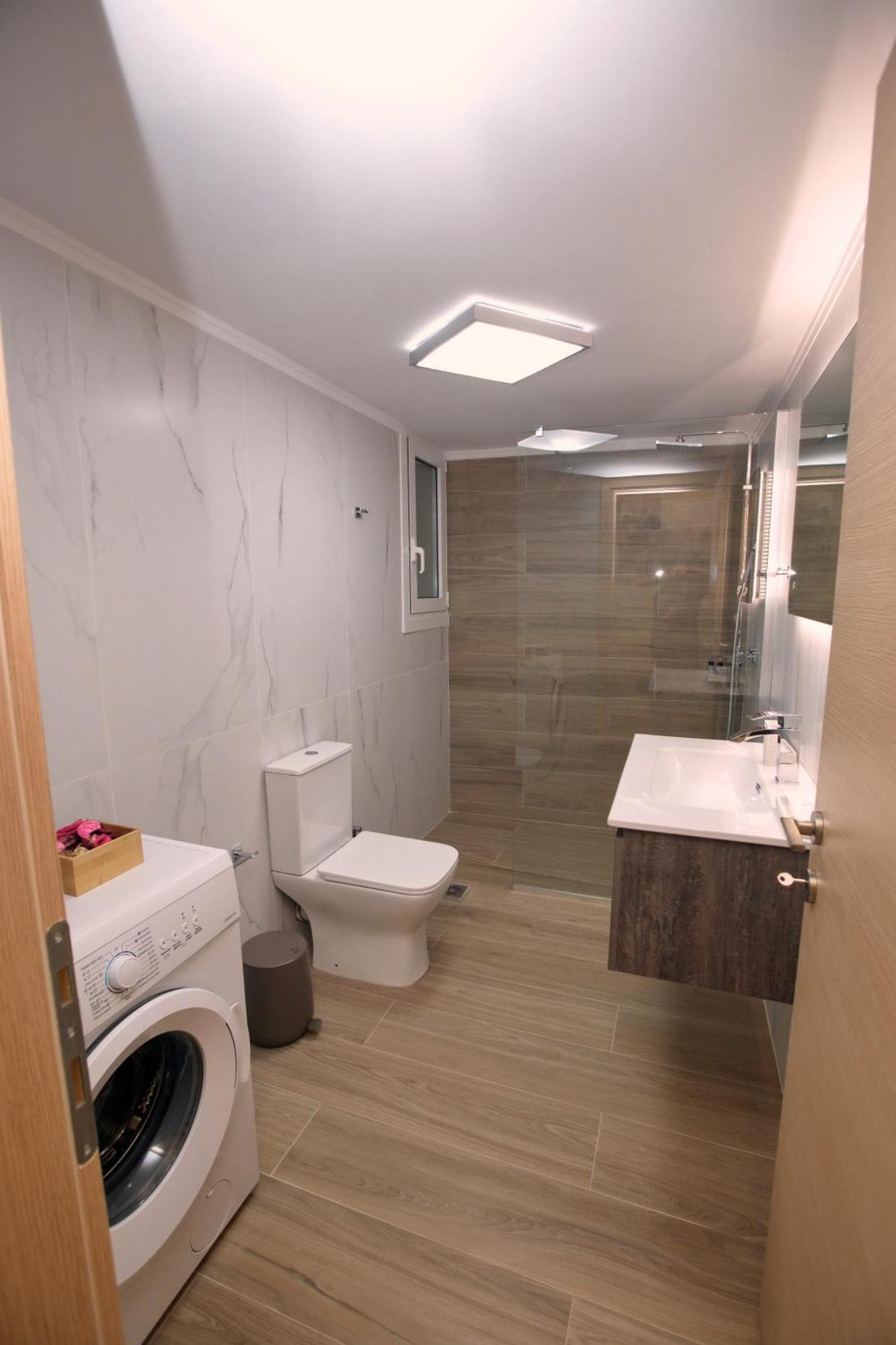 Libra Apartment In ナフプリオ エクステリア 写真
