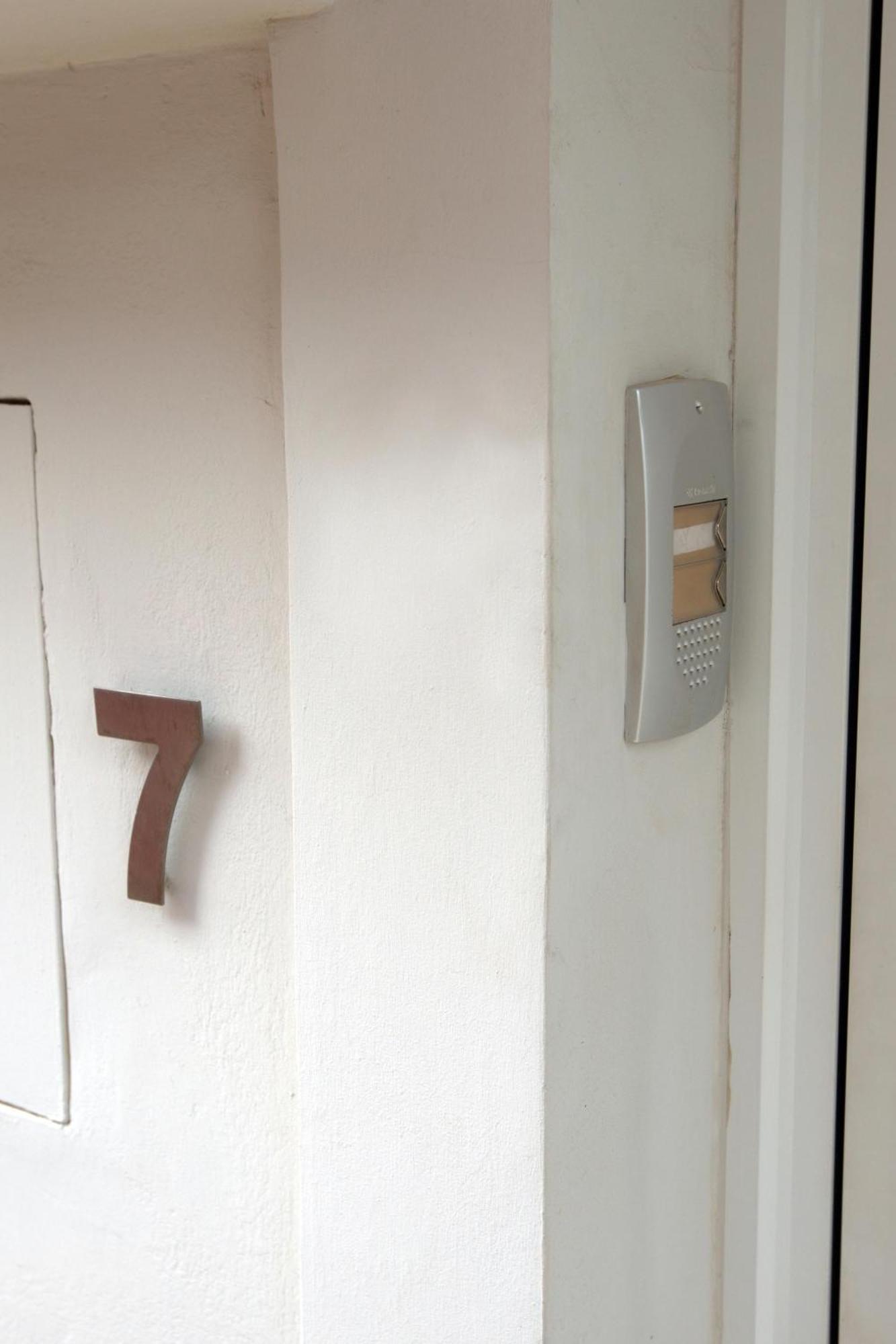 Libra Apartment In ナフプリオ エクステリア 写真